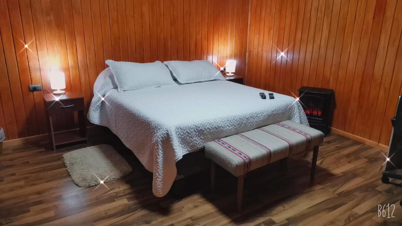 Roble Austral Hostal Coyhaique Bagian luar foto