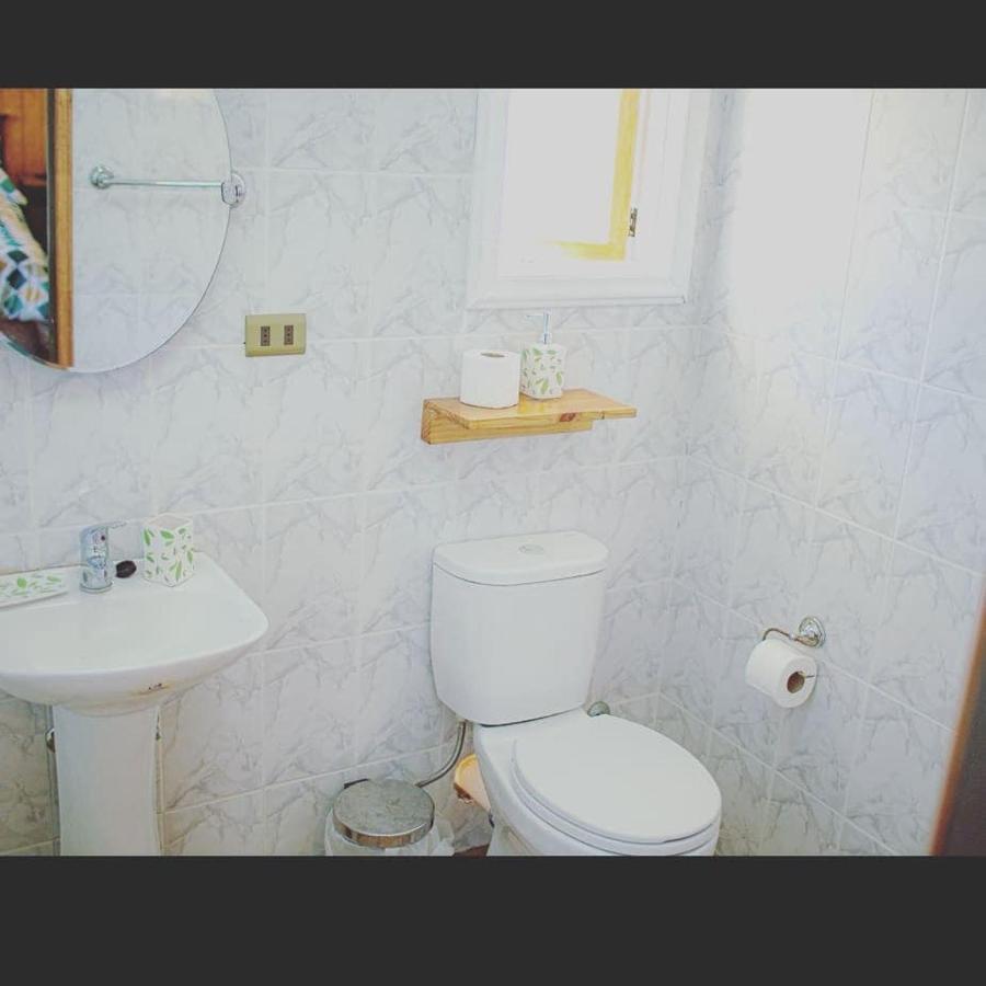 Roble Austral Hostal Coyhaique Bagian luar foto